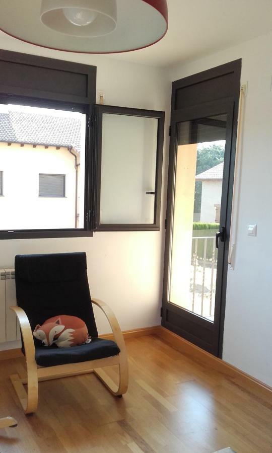 Apartamento Paola. Prepirineo. Senderismo, Relax... La Puebla De Castro Exteriör bild