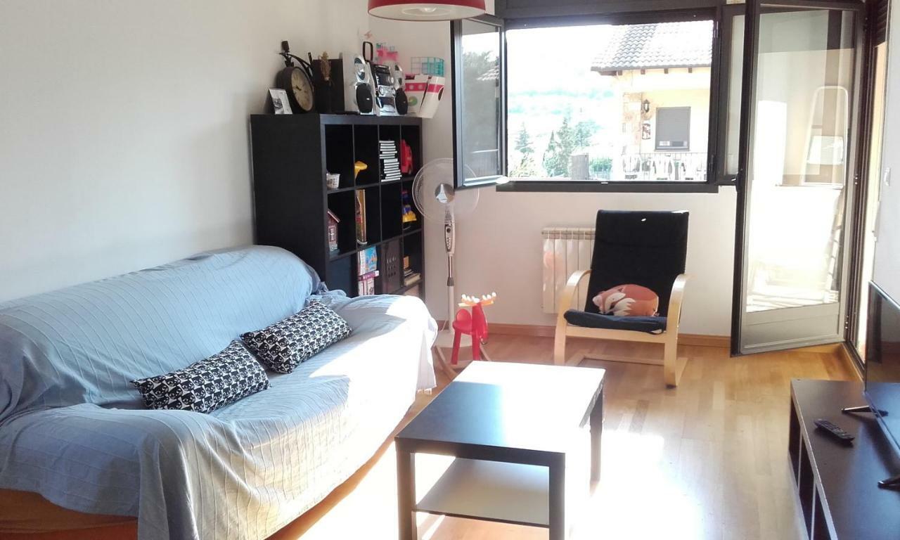 Apartamento Paola. Prepirineo. Senderismo, Relax... La Puebla De Castro Exteriör bild